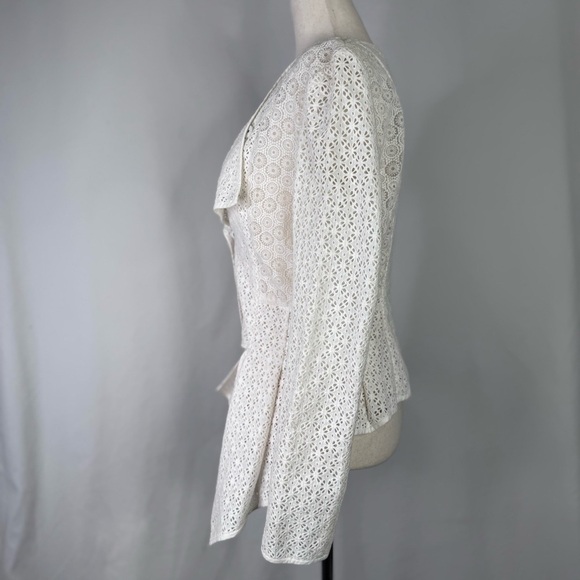 Marchesa Voyage white lace jacket nipped waist handkerchief hem snaps SAMPLE 4 - Picture 6 of 9